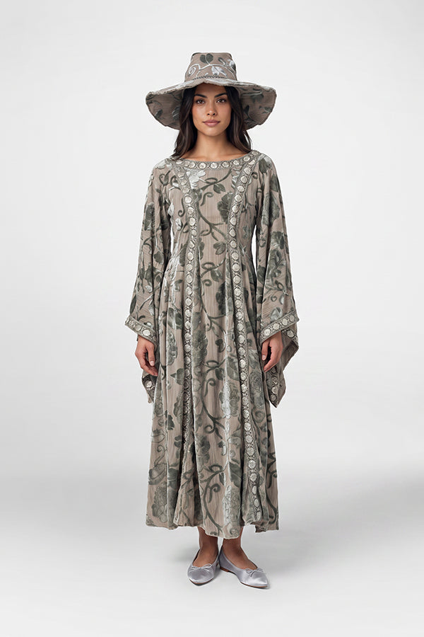 Elven Dress Green 1