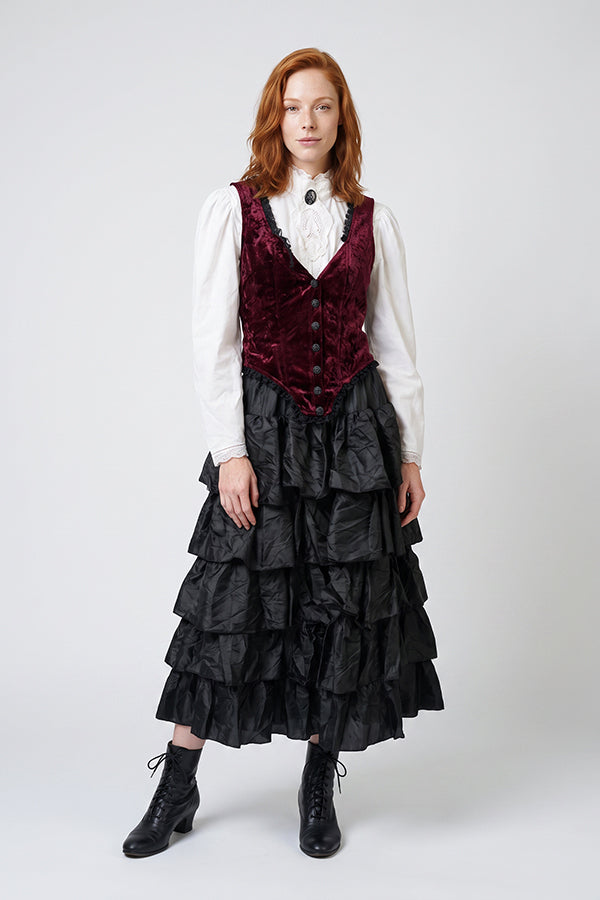 Female Pirate 4